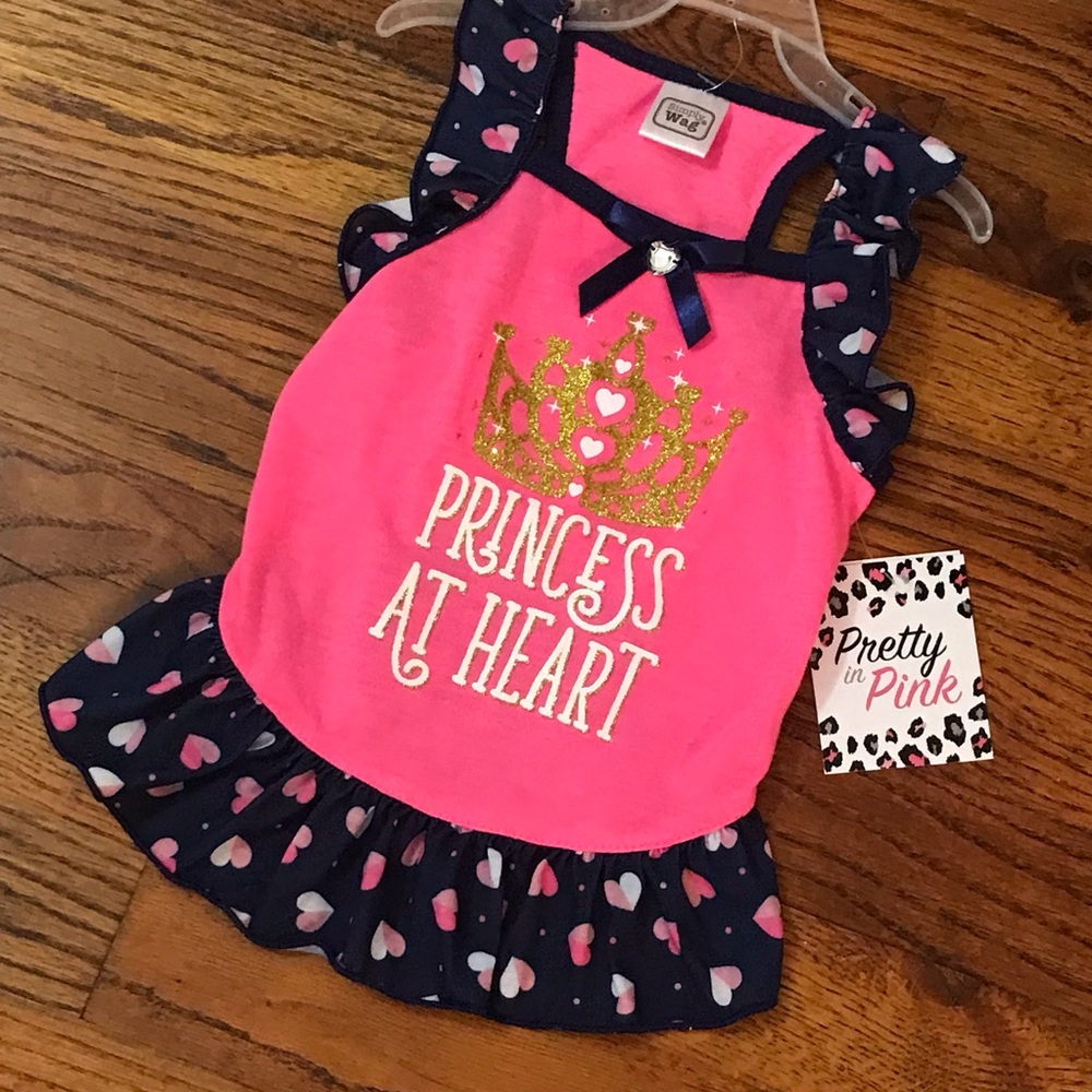 Puppy / Dog / Pet Apparel Princess at Heart Dress NWT
Crown & Hearts
Medium
Bun - Picture 5 of 14